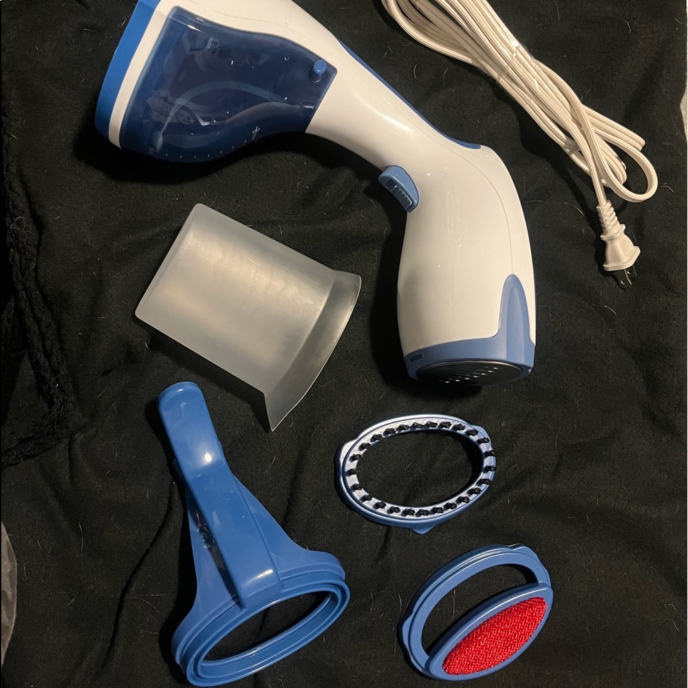 Beautural handheld steamer